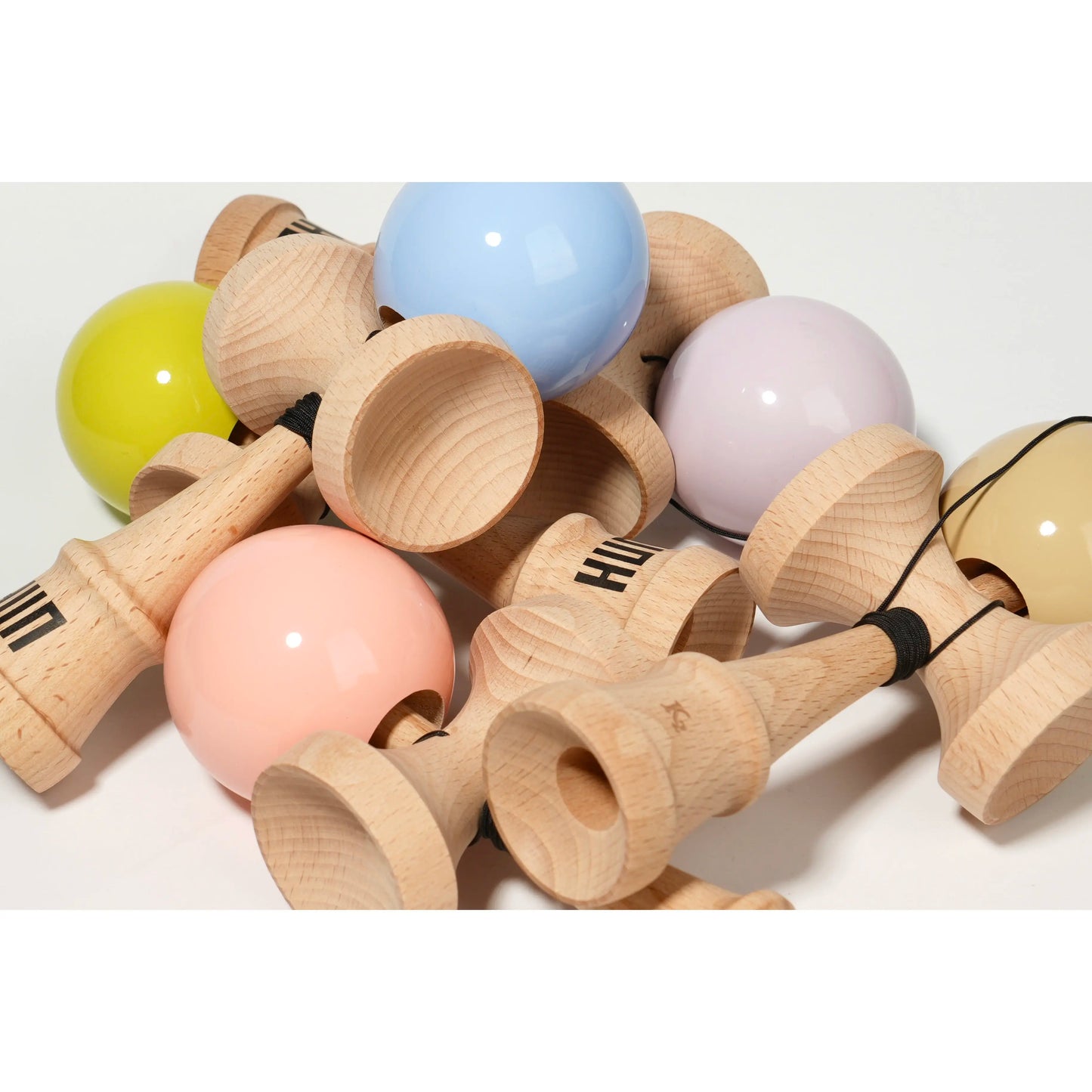 IN STOCK Original HunKendama Beginner Professionals Kendama Big Cups Easy To Catch Trend Tips Juggles Ball For Children'S Gifts