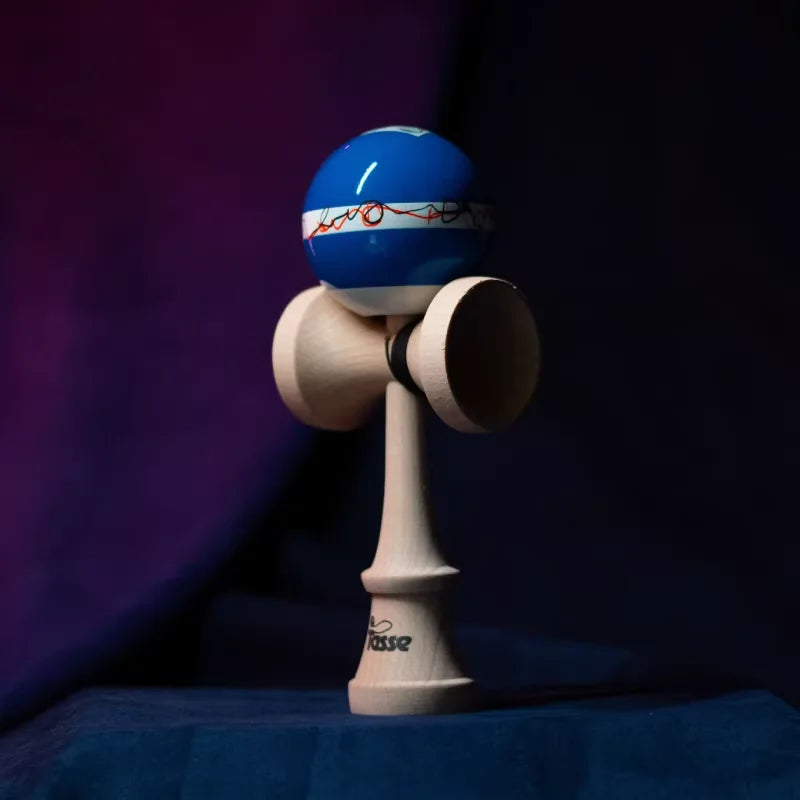 Original Tasse Kendama Anti Slip Paint Surface Beginner'S Professionals Outdoor Sport Fitness Balls Train Eye-Hand Coordination