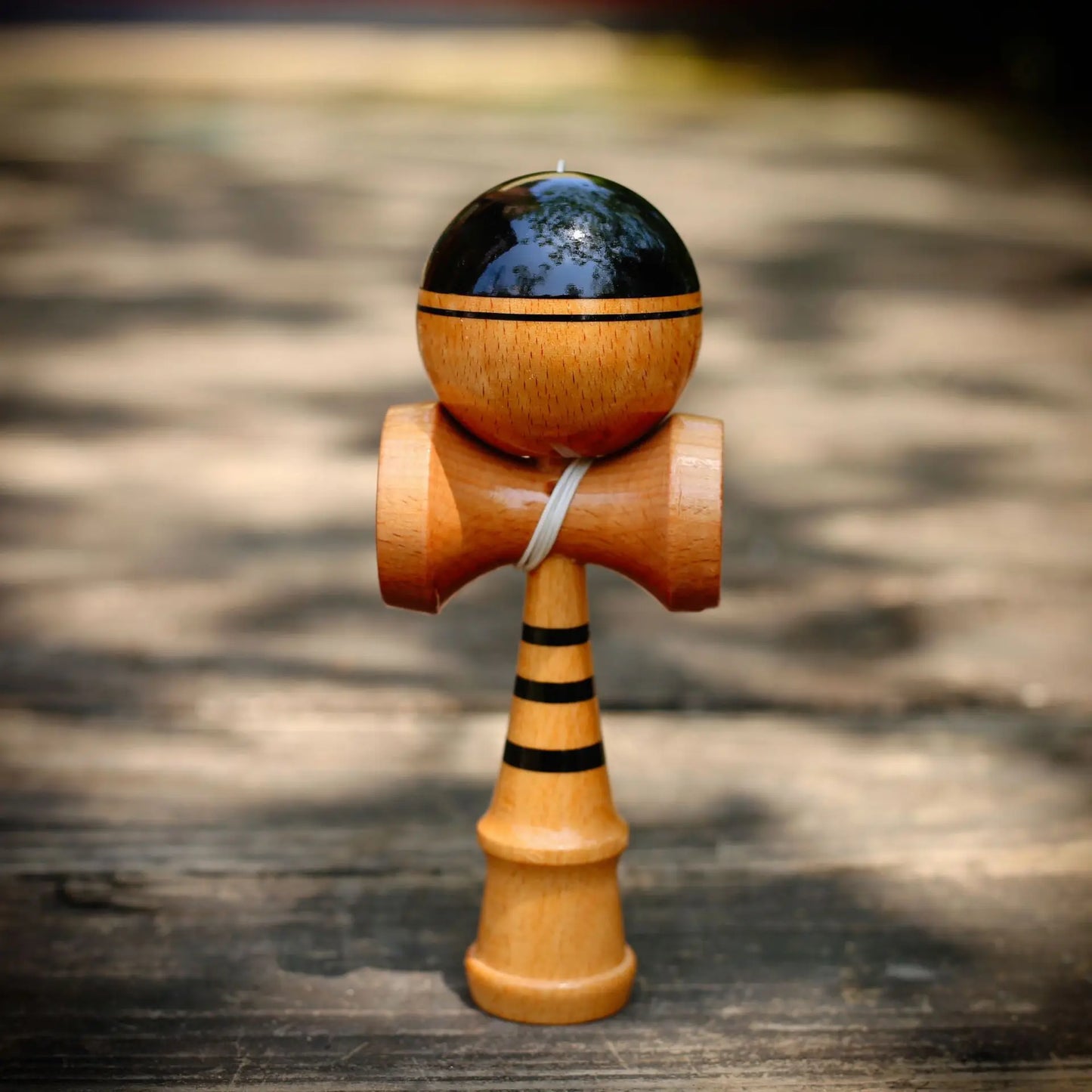 Kendama Toy Ball Graffiti Painted Outdoor Fitness Balls Train Eye-hand Agility CoordinationChildren Adults Outdoor Sports Ball