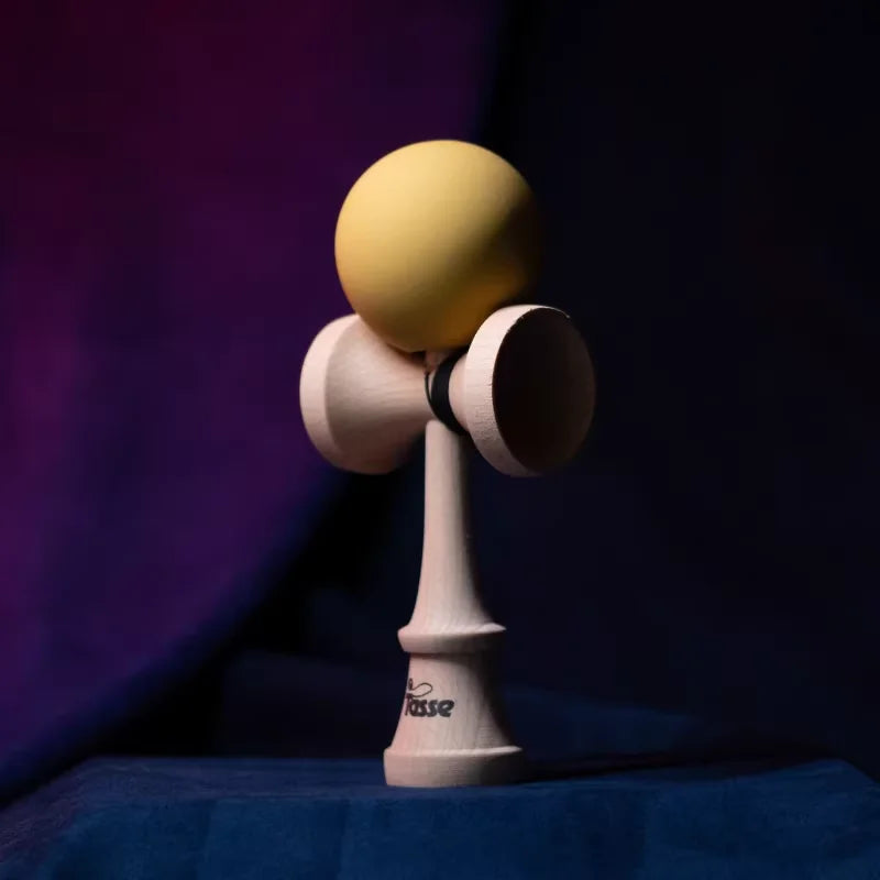 Original Tasse Kendama Anti Slip Paint Surface Beginner'S Professionals Outdoor Sport Fitness Balls Train Eye-Hand Coordination