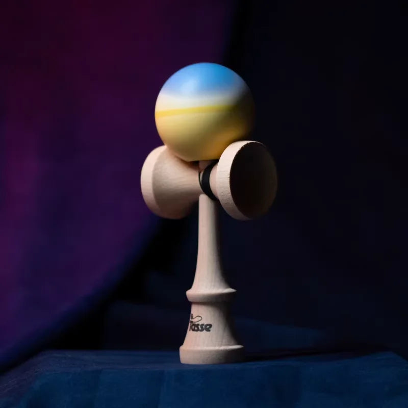 Original Tasse Kendama Anti Slip Paint Surface Beginner'S Professionals Outdoor Sport Fitness Balls Train Eye-Hand Coordination